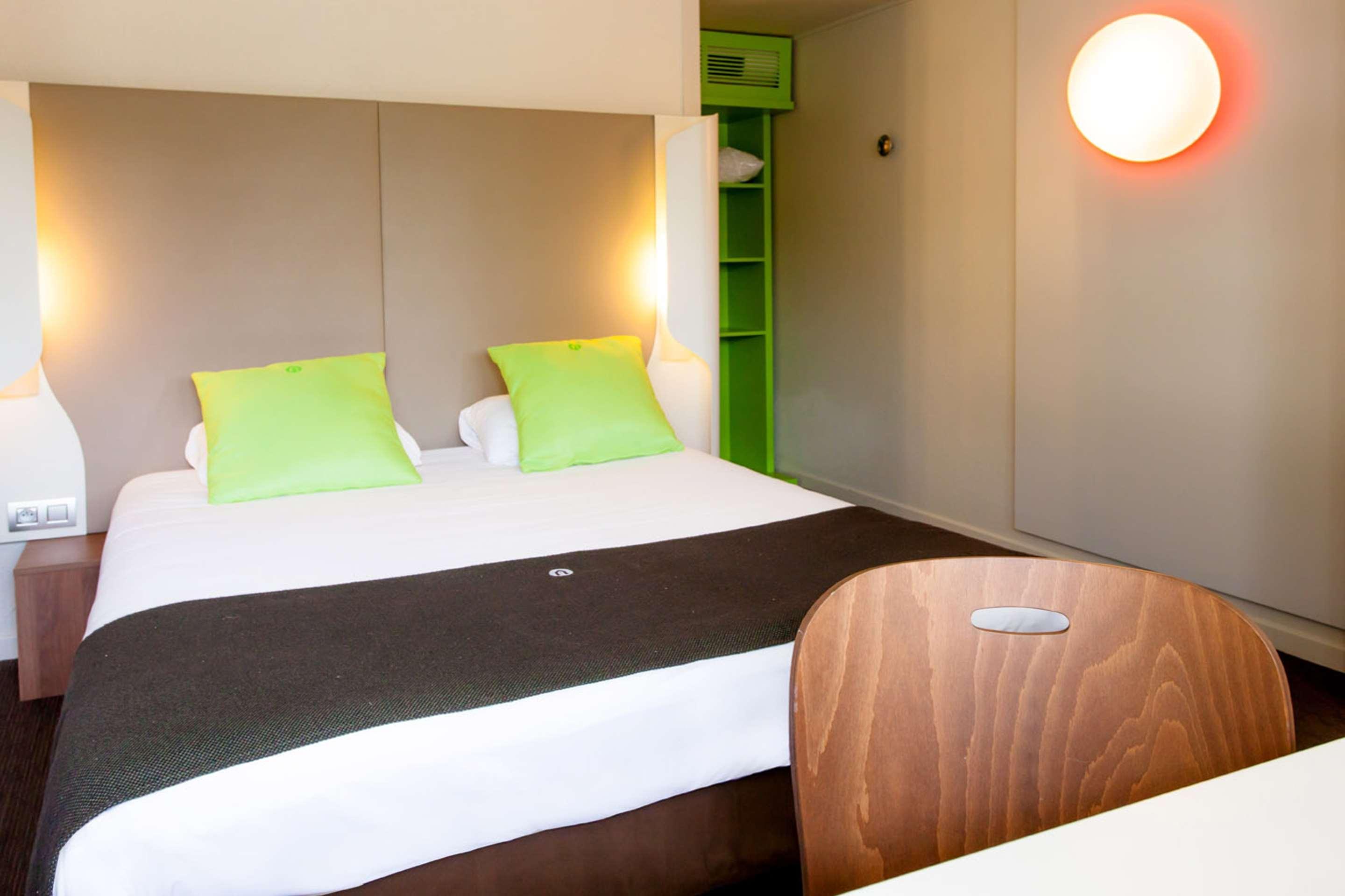 Campanile Hotel Beauvais Kültér fotó