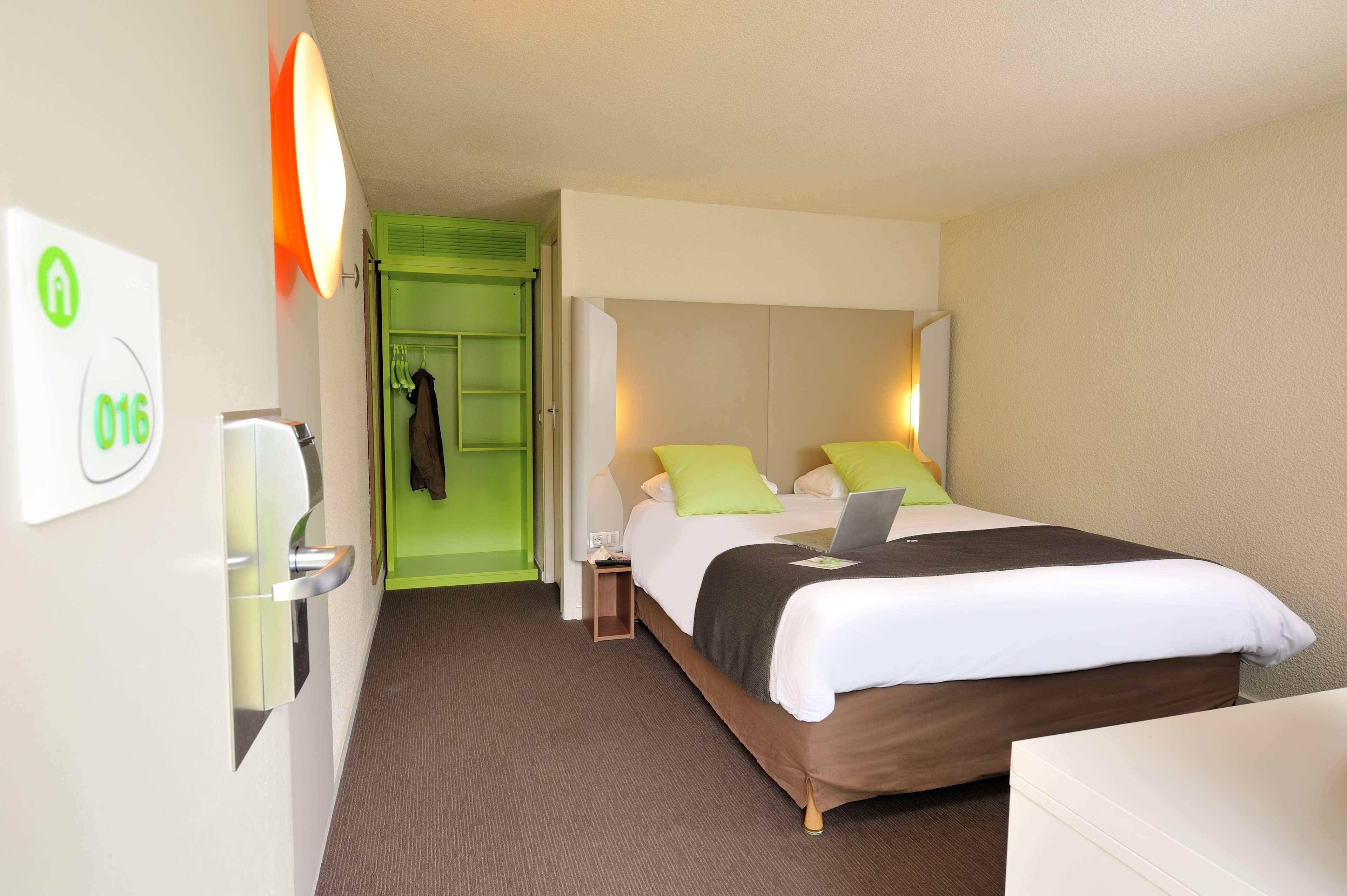 Campanile Hotel Beauvais Kültér fotó