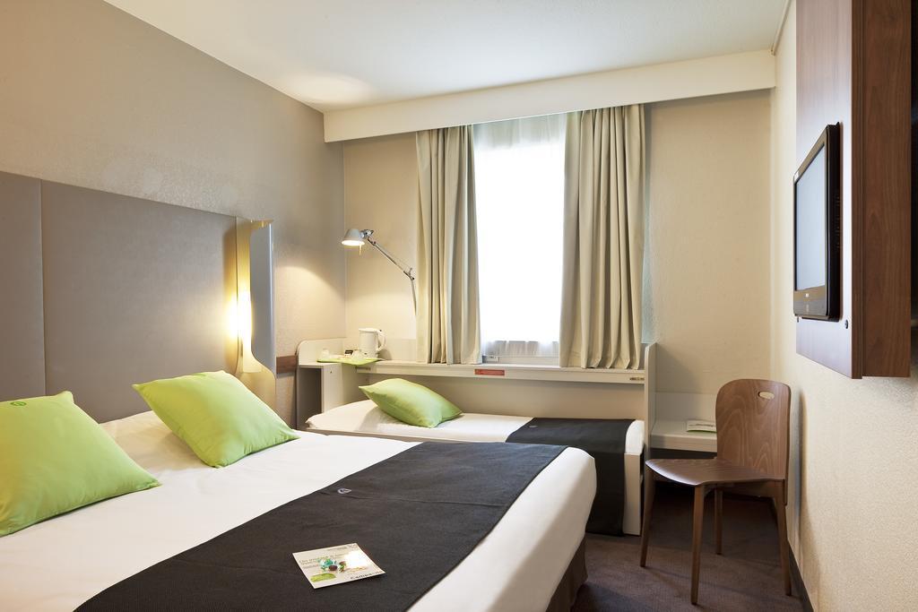 Campanile Hotel Beauvais Kültér fotó
